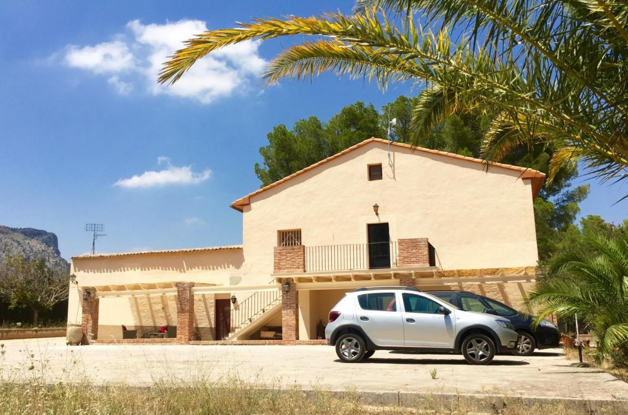 Casa De Los Lirios Muro de Alcoy Luaran gambar